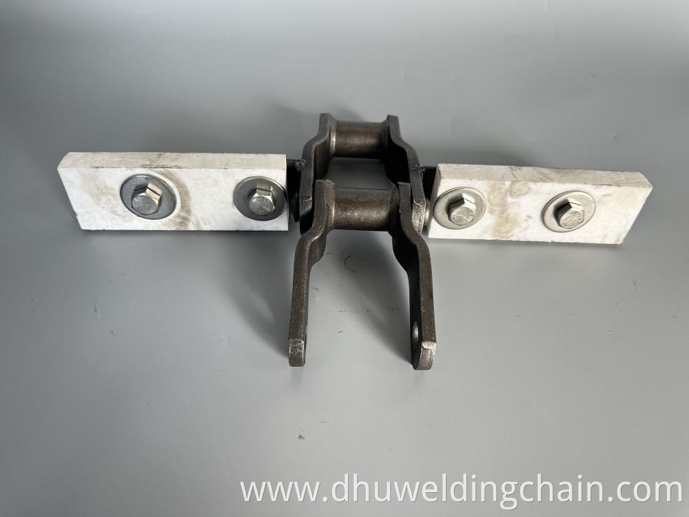 Welded bent plate chain